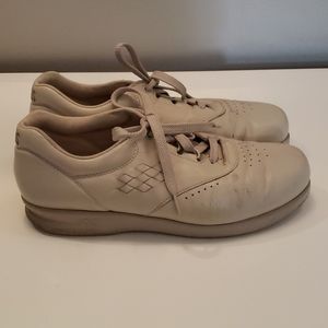 BOGO🆓️ CLOSET CLOSING 🚨 ALL ITEMS MUST GO